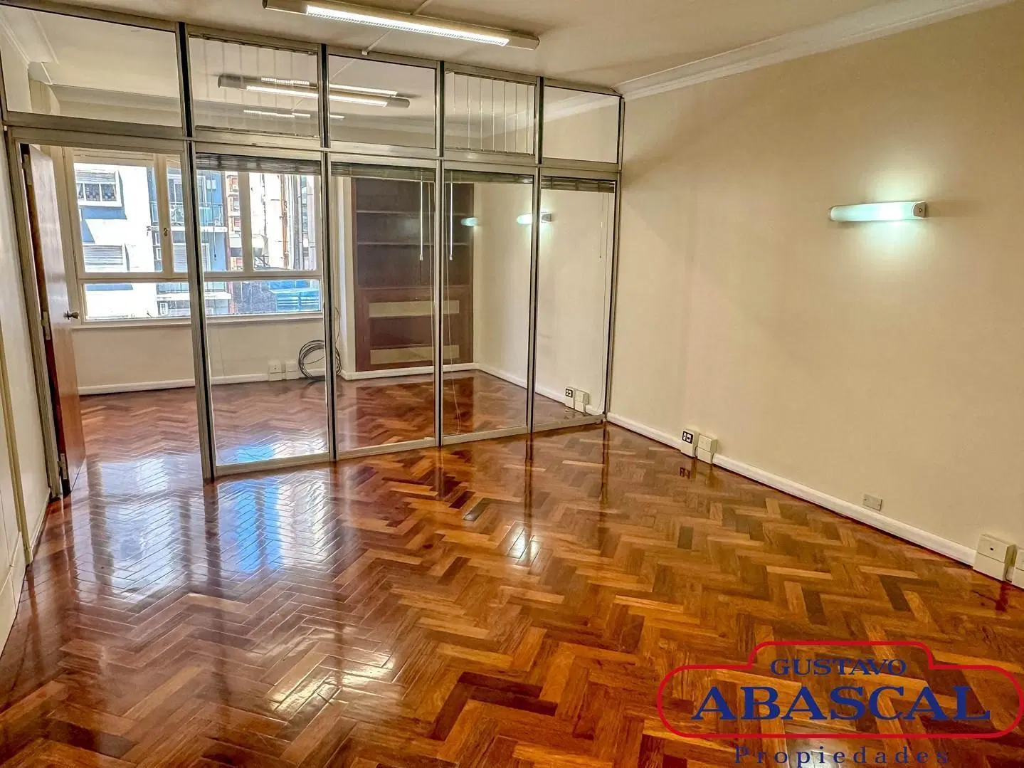 OPORTUNIDAD Departamento Reciclado Apto Profesional y Alquiler temporario en el centro en venta! 1