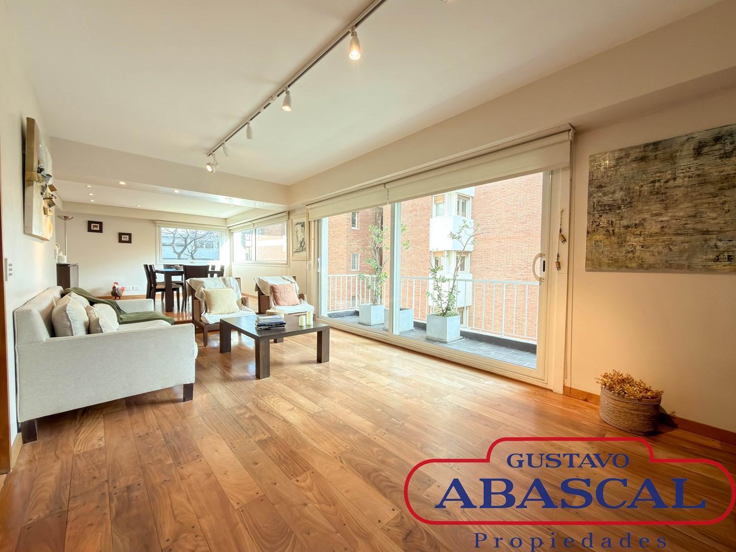 Foto de Departamento 4 ambientes con terraza en Venta en Belgrano, imagen 2