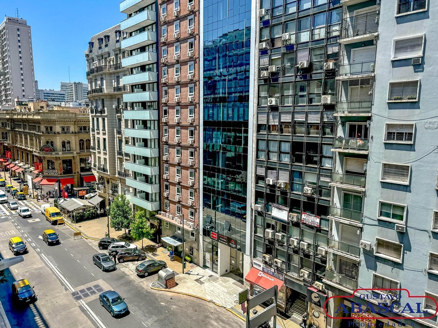 Foto de OPORTUNIDAD! Oficina reciclada en venta en el centro! Apta vivienda y, imagen 2