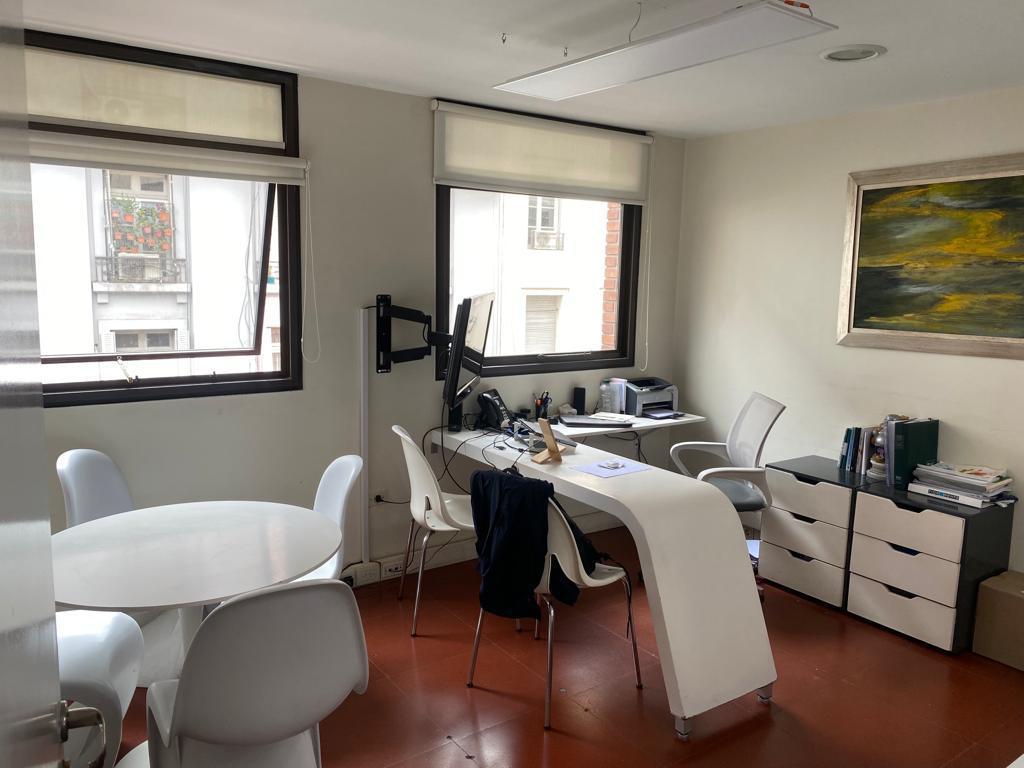 Venta Edificio Terreno Montevideo Al 800. Barrio Norte. Recoleta. 3