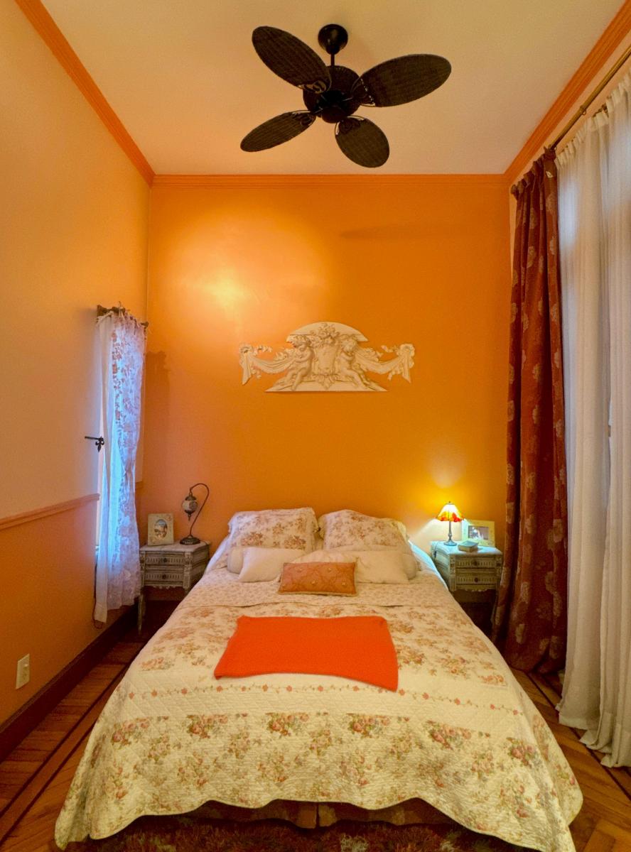 Venta 3 ambientes Antiguo de Estilo. IMPECABLE !!!!. Pasteur y Cordoba