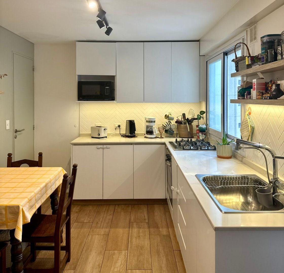 Foto de Departamento 3 ambientes en Venta con Cochera Impecable. Las Heras, imagen 2