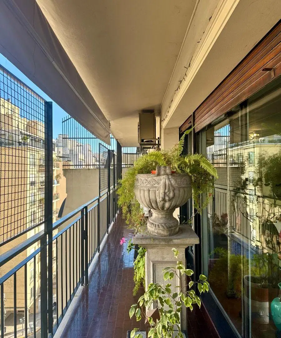 Venta Semipiso 4 dormitorios y 2 Cocheras. Avenida Alvear 1500. Recoleta 5