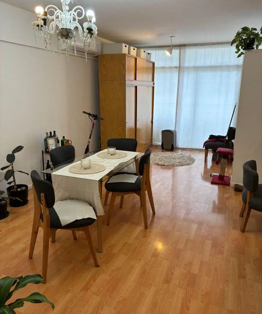 Venta Departamento 2 ambientes. Apto Profesional. Abasto 1