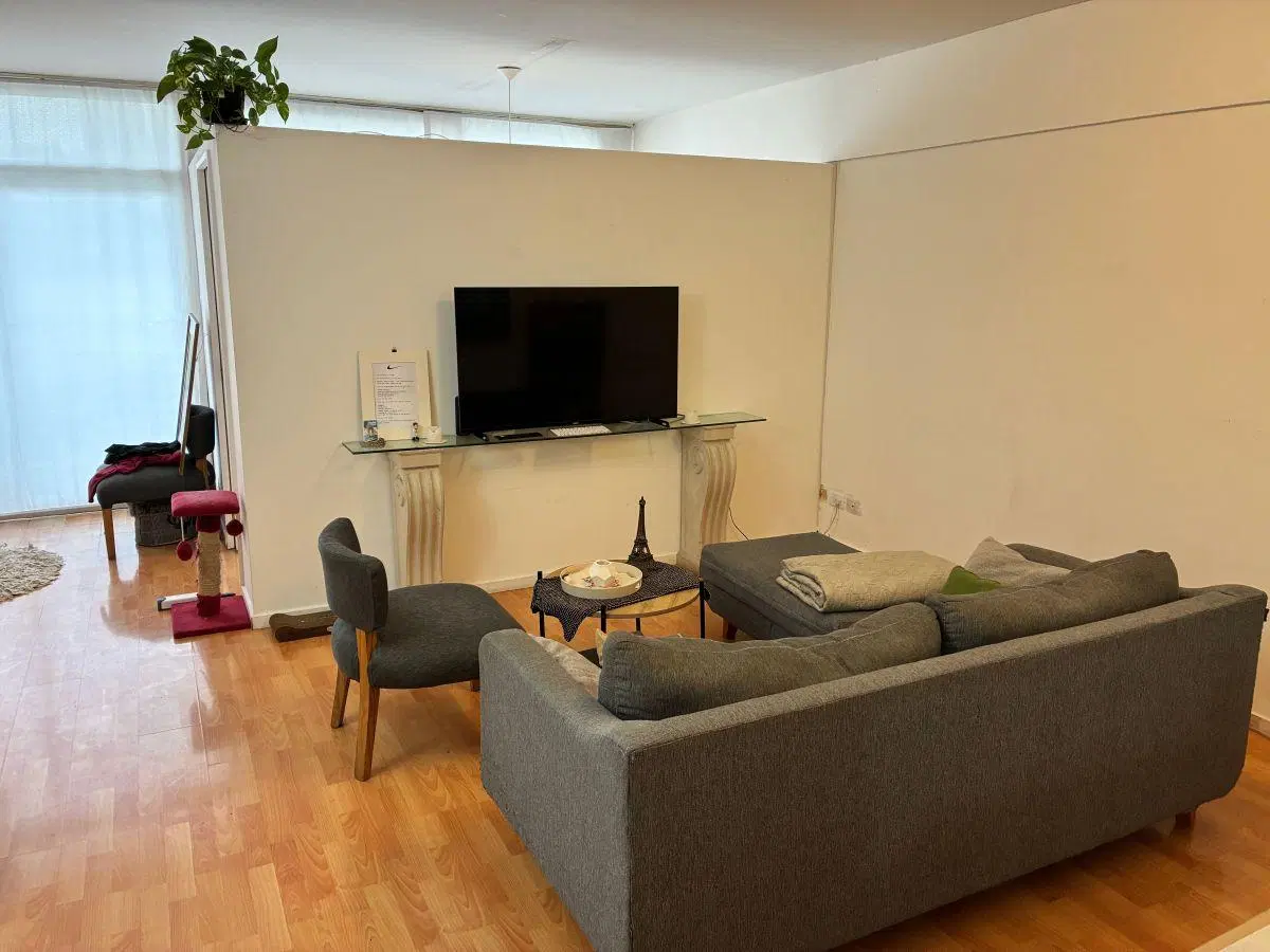 Venta Departamento 2 ambientes. Apto Profesional. Abasto 5