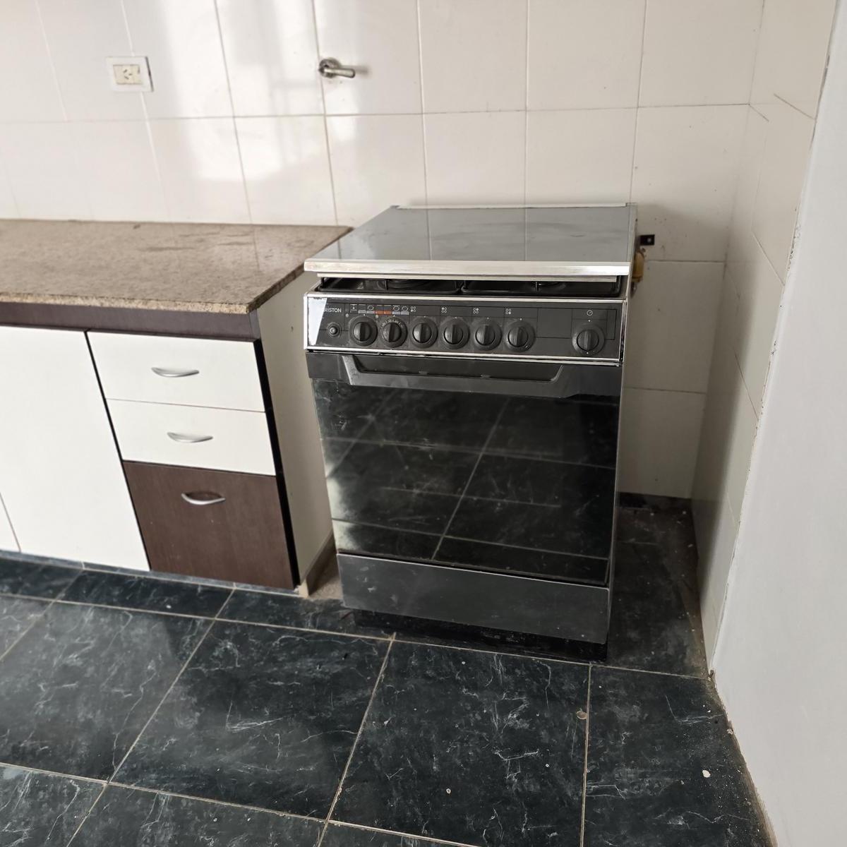 Departamento Tipo Casa en Venta de 3 Ambientes en Floresta 2