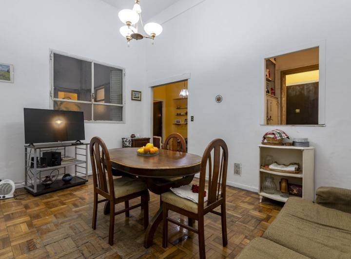 Rivadavia al 4000 Departamento de 4 ambientes con dependencia en Venta en Almagro 2