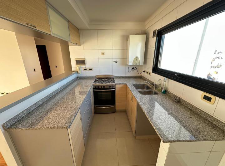 Departamento de 2 Ambientes en Alquiler en Parque Chacabuco 3