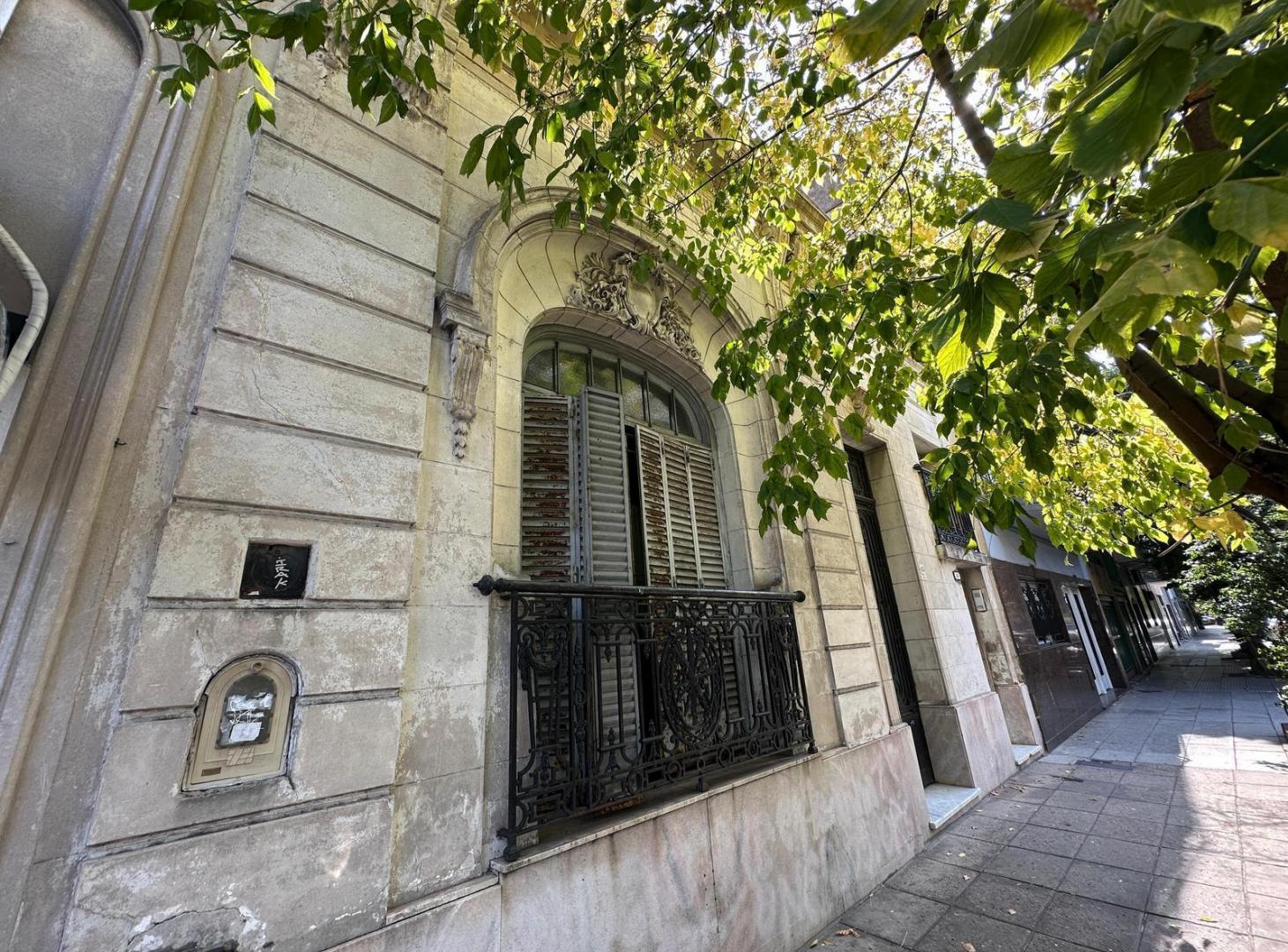 Casa/Lote con 3 unidades en Venta en Boedo