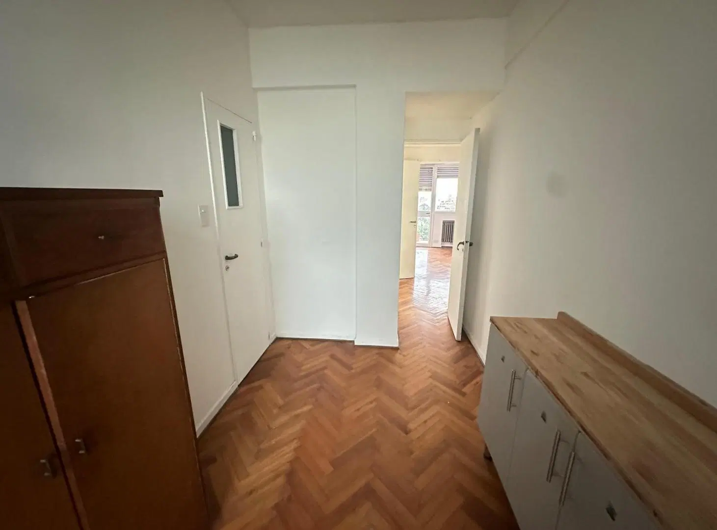 Departamento 3 Ambientes con dependencia en Alquiler en Caballito 2