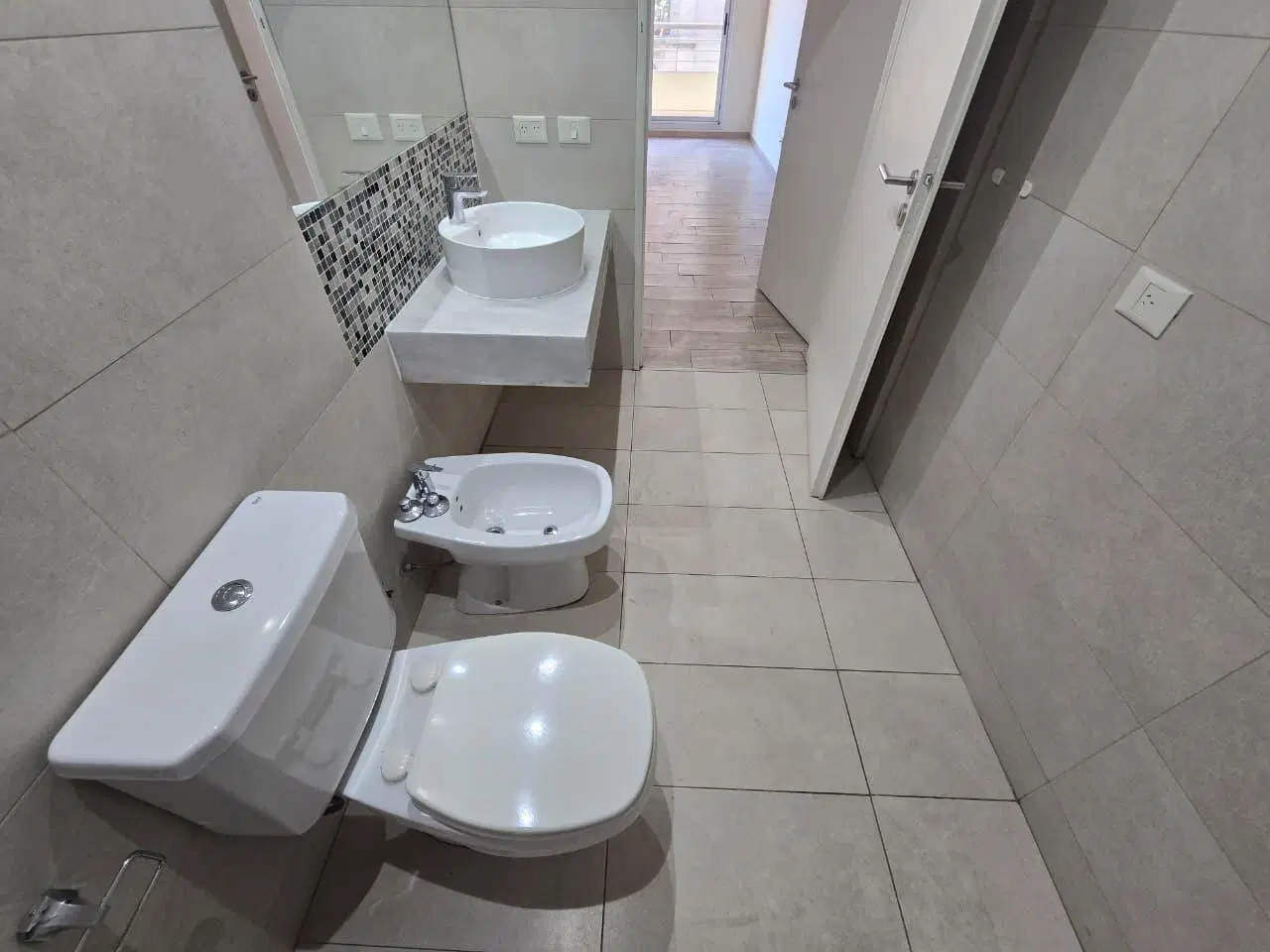 Departamento de 2 ambientes -Balcón al frente en Alquiler - Monserrat 3