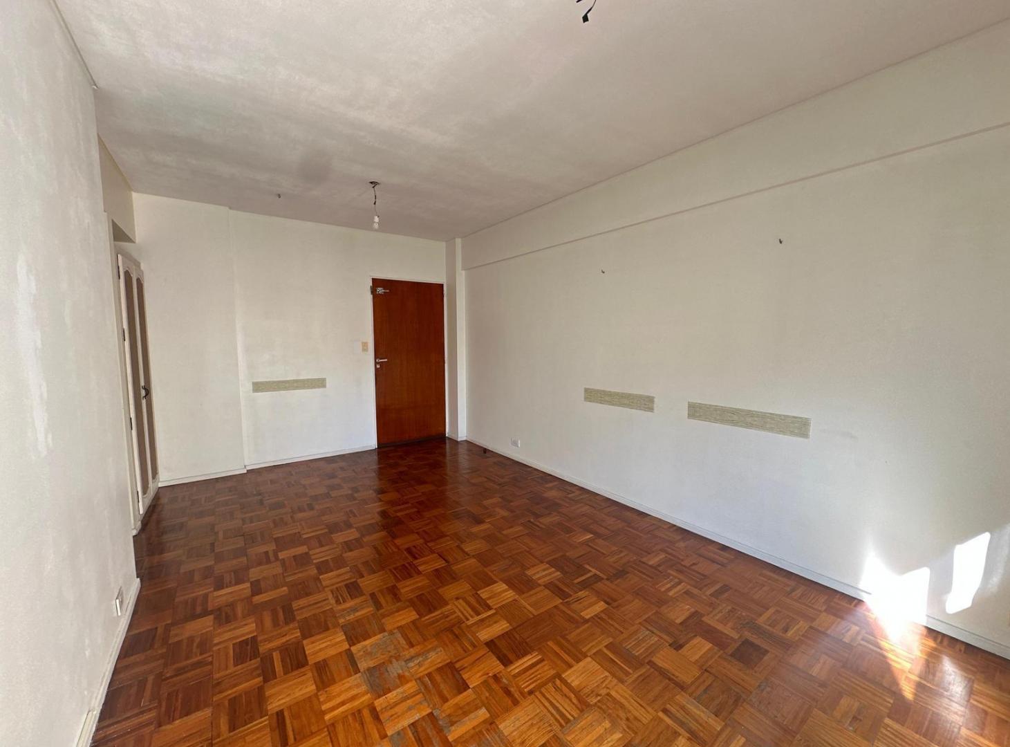 Foto de Departamento 3 Ambientes con Balcón en Venta en Caballito, imagen 3