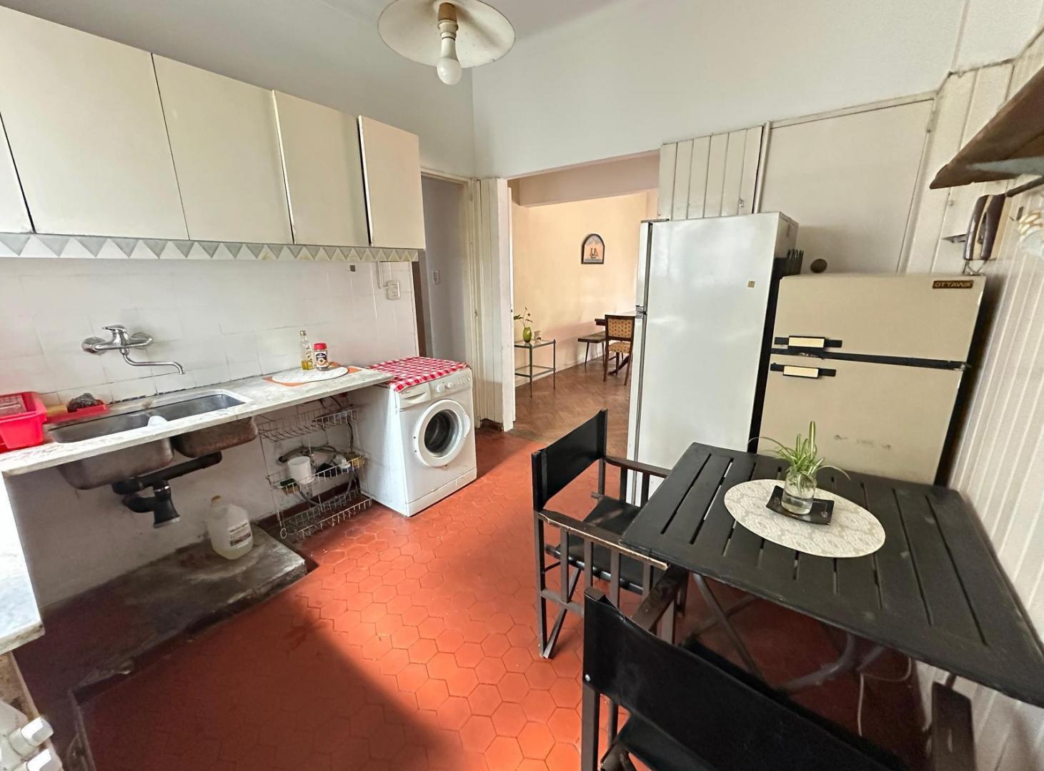 Foto de PH 4 Ambientes con Terraza en Venta en Almagro, imagen 5