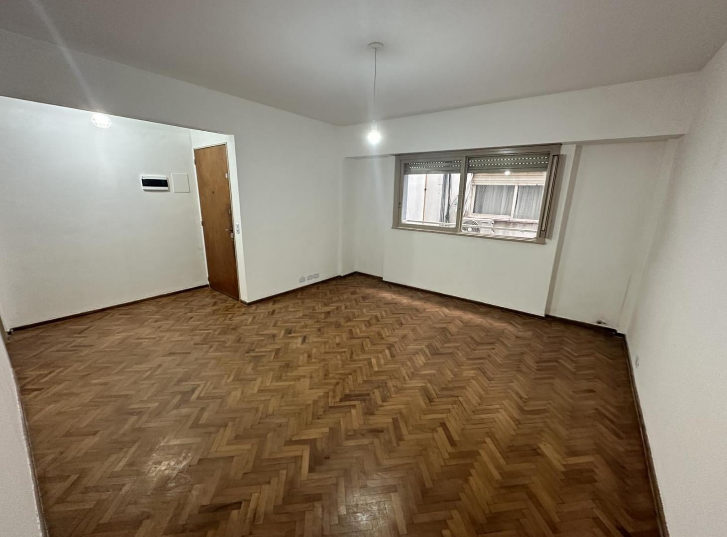 Foto de Departamento de 2 ambientes en Alquiler en Recoleta, imagen 1
