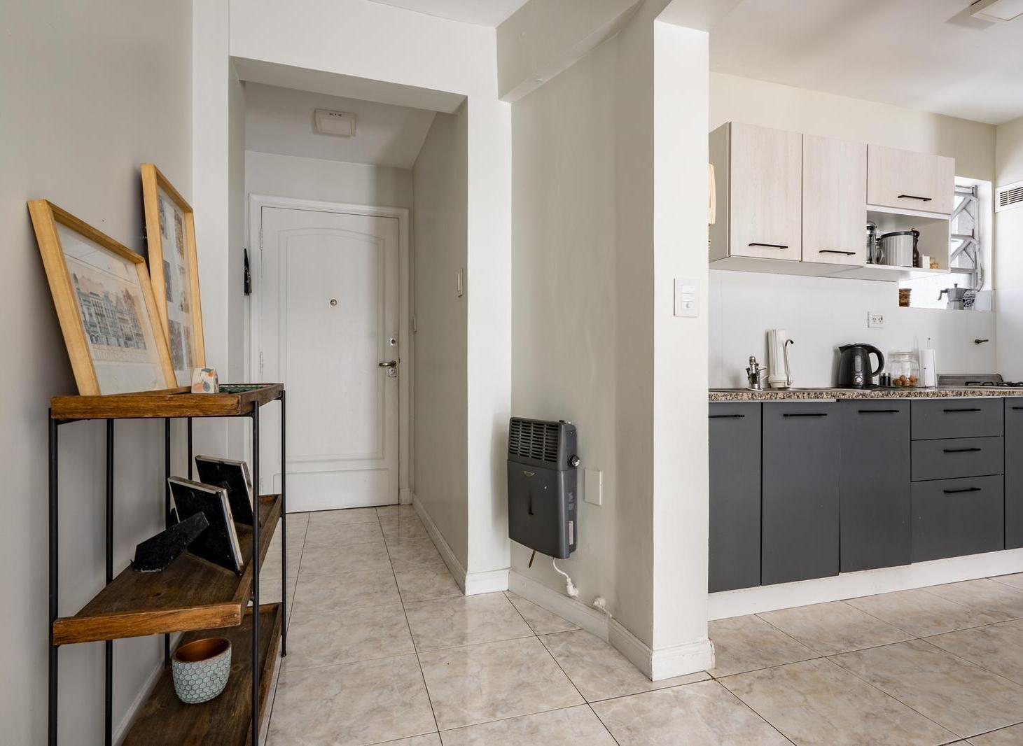 Foto de Departamento de 3 Ambientes con Patio y Quincho en Venta en Villa Crespo, imagen 5