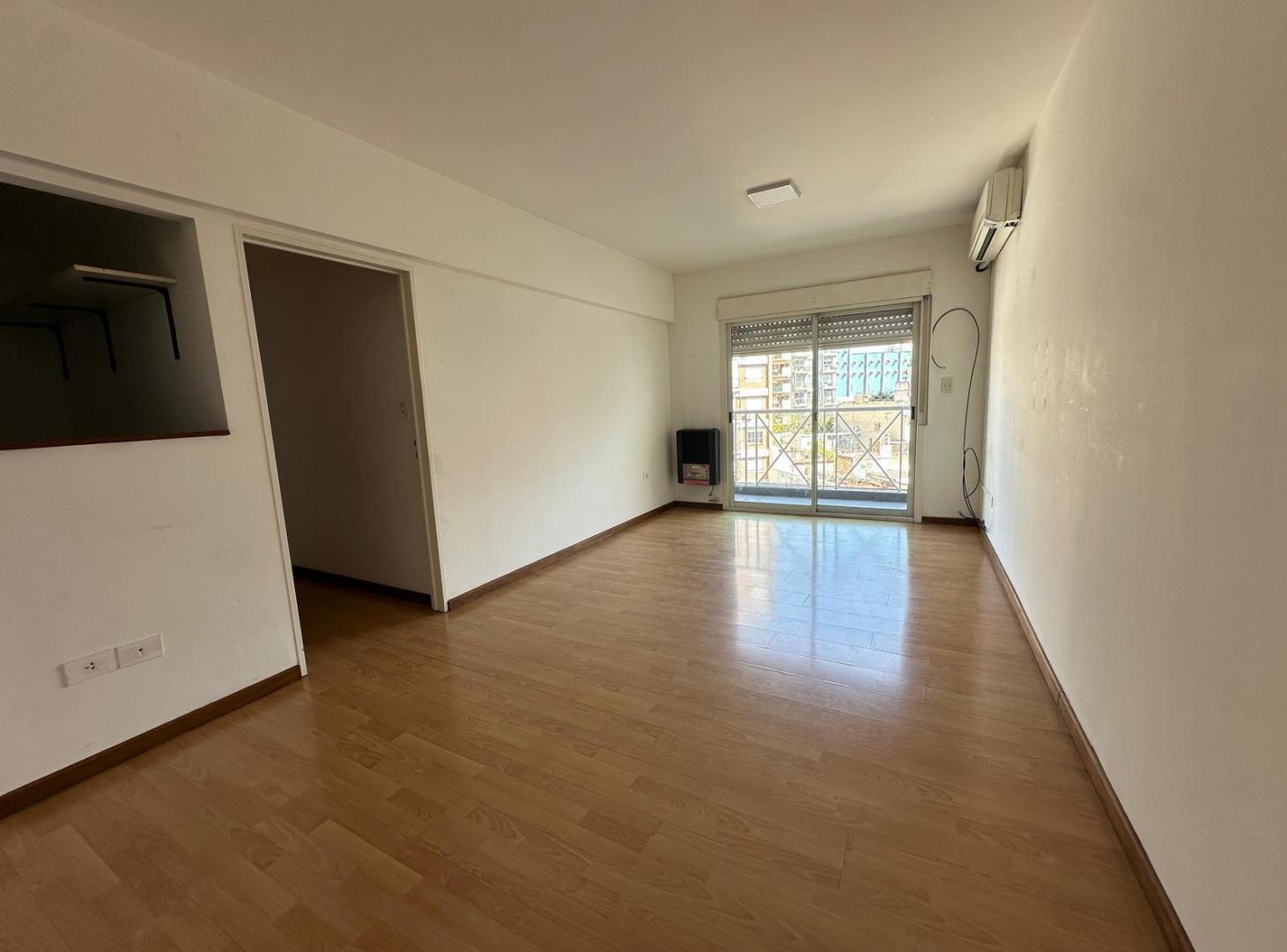 Foto de Departamento 3 Ambientes con Cochera en Alquiler en Almagro, imagen 1