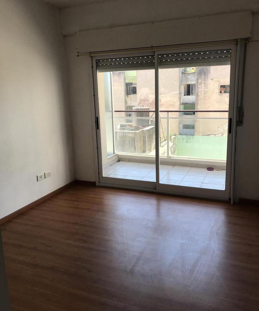 Foto de Departamento 2 Ambientes con Cochera en Alquiler en San Cristóbal, imagen 4