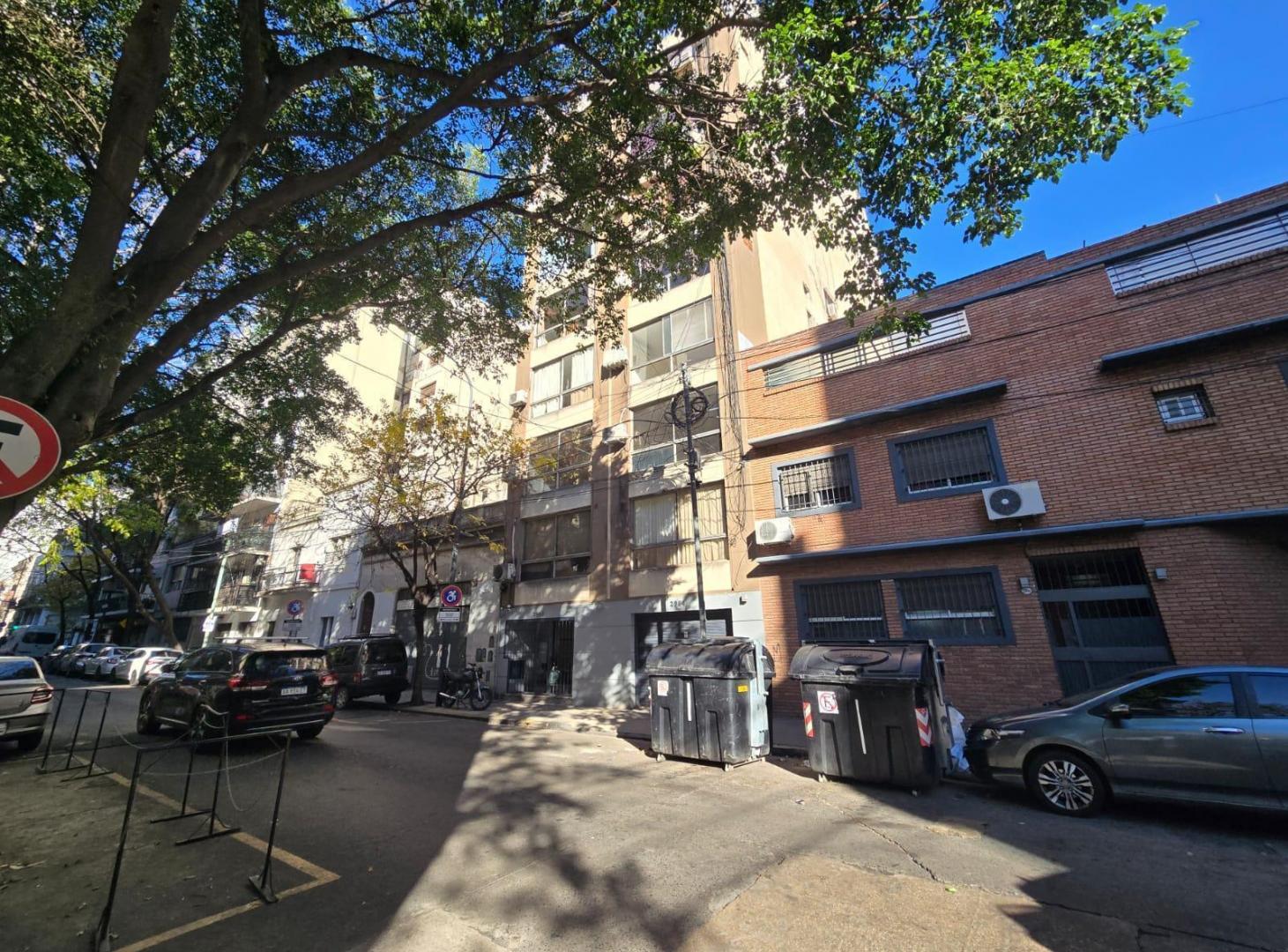 Foto de Departamento 1 ambiente con Balcón en Venta en Balvanera, imagen 1