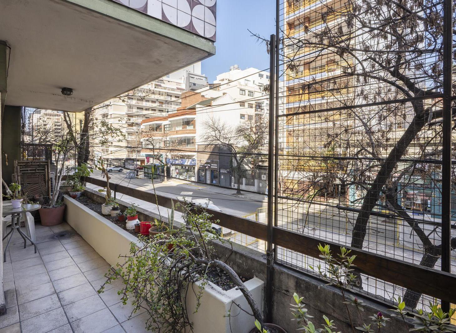 Foto de Departamento de 4 ambientes con escritorio y dependencias - Venta, imagen 4