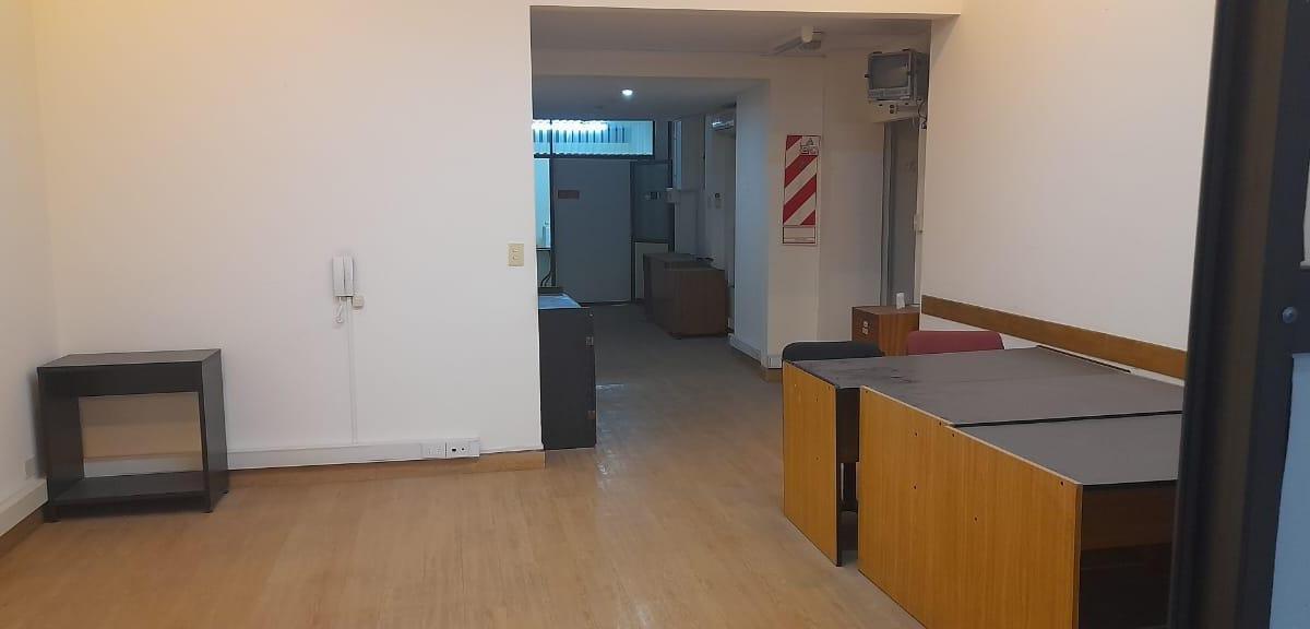 Excel Depto Semipiso, Ideal Oficinas, Impecable Ubicacion en Microcentro. 2