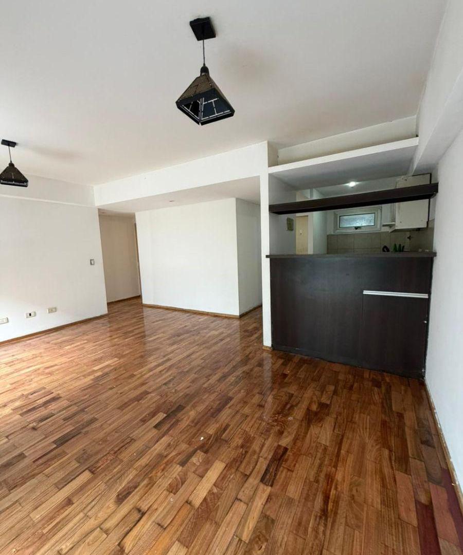 Foto de En venta Dpto. 2 Ambientes en Planta Baja con Jardín de 50 | A metros, imagen 3