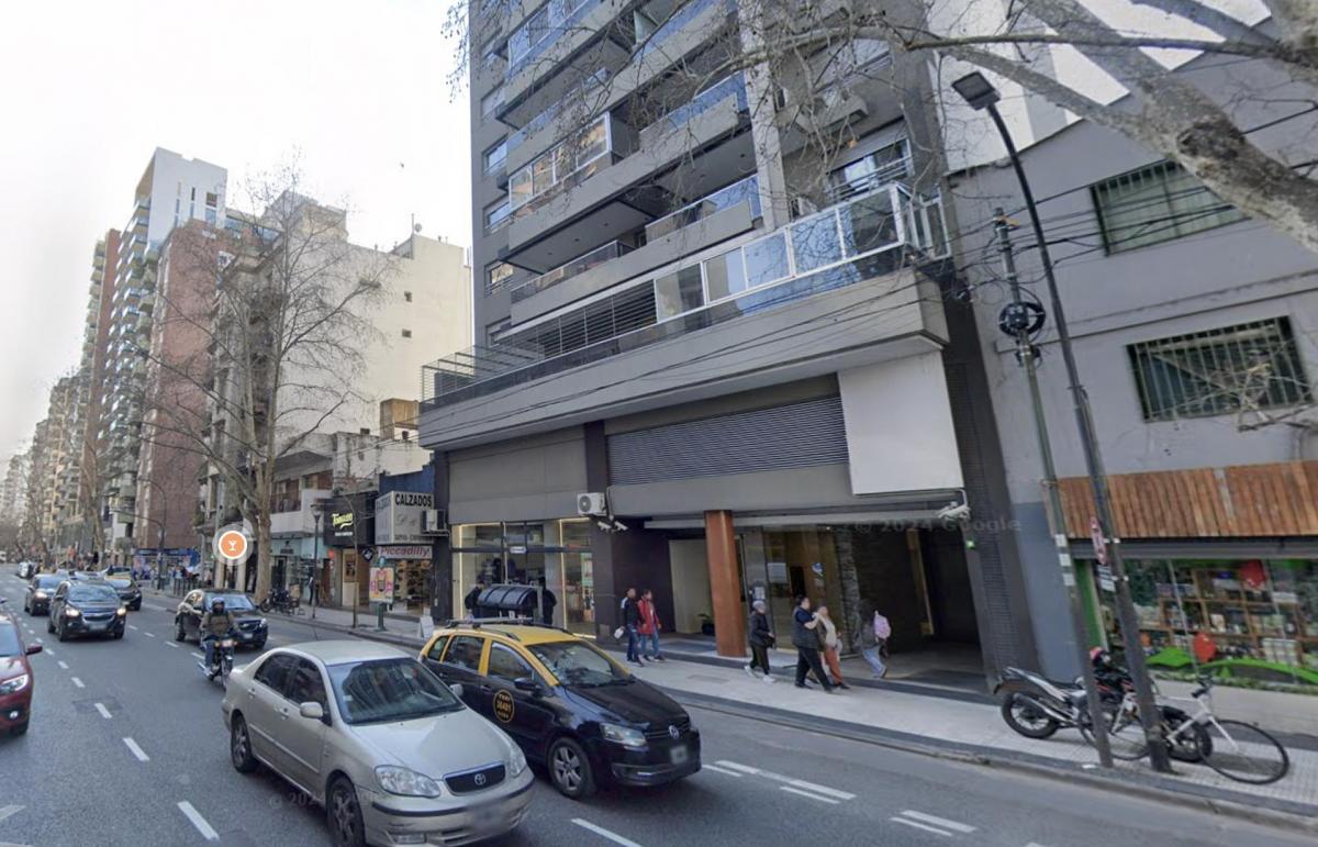 VENTA DE COCHERA CUBIERTA EN ALMAGRO