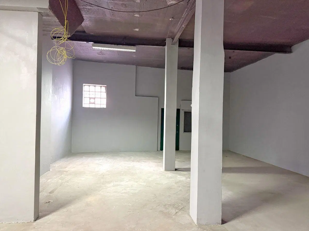 Venta/alquiler Local Comercial en Esquina 230 m² en La Boca 2