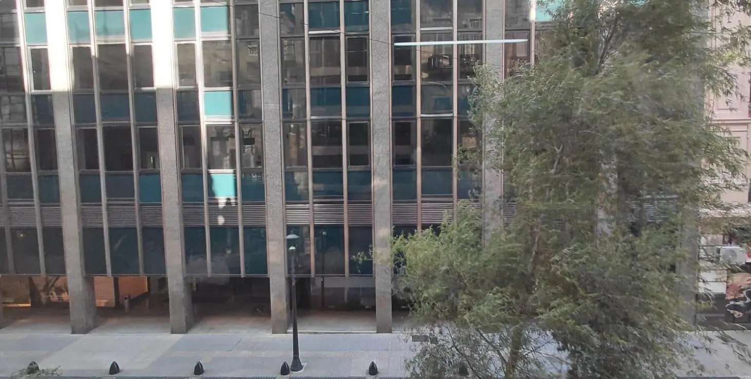 Excelente oficina Retiro 8