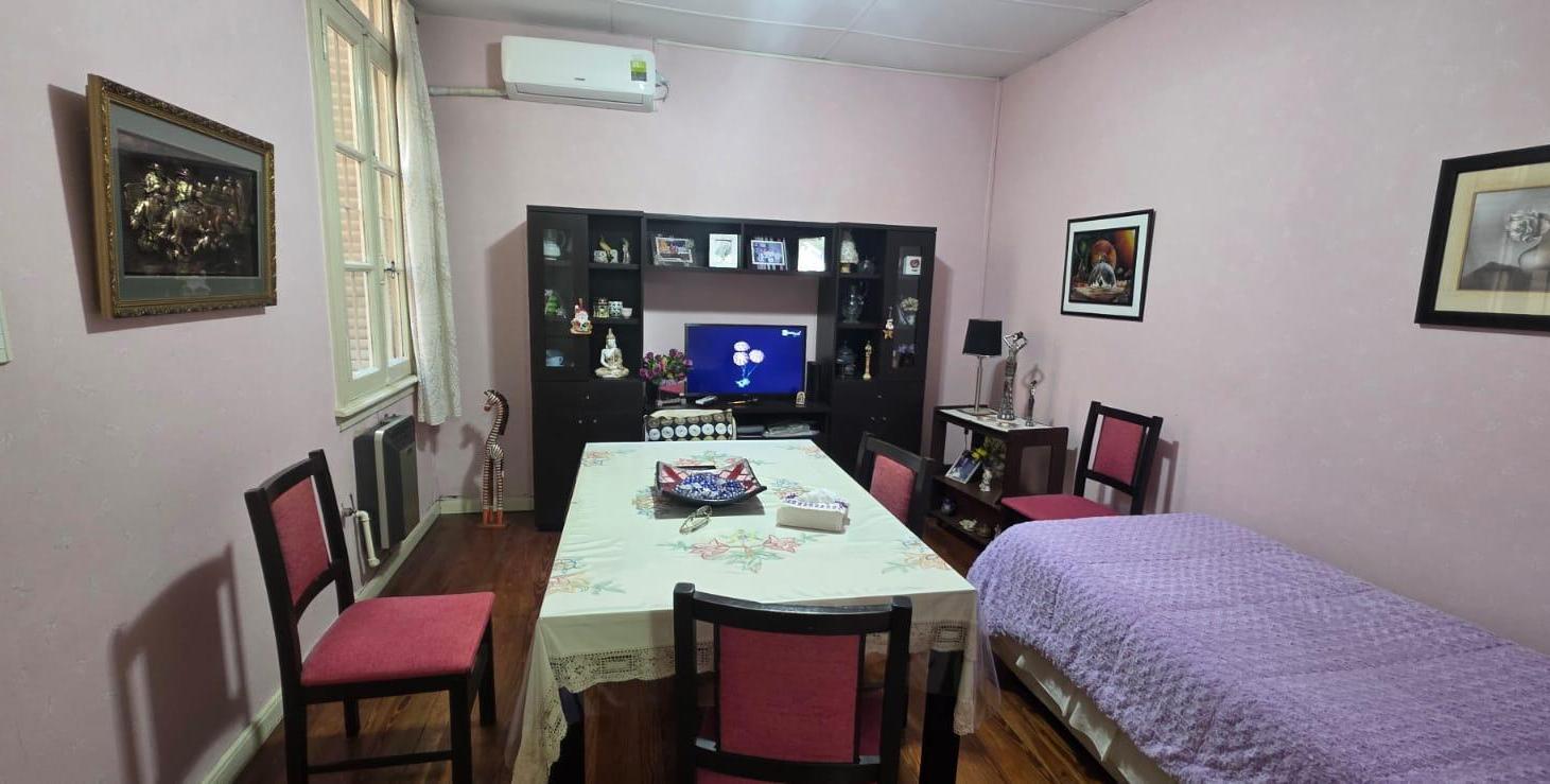 Foto de Casa de 3 habitaciones apto crédito a la venta en Liniers, imagen 5