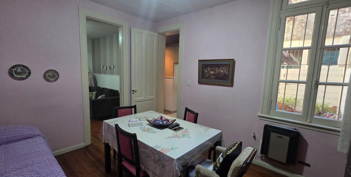 Foto de Casa de 3 habitaciones apto crédito a la venta en Liniers, imagen 3