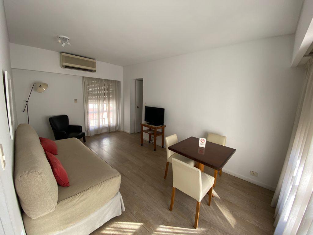 Foto de Departamento 2 ambientes amoblado piso alto muy luminoso - Retiro, imagen 3