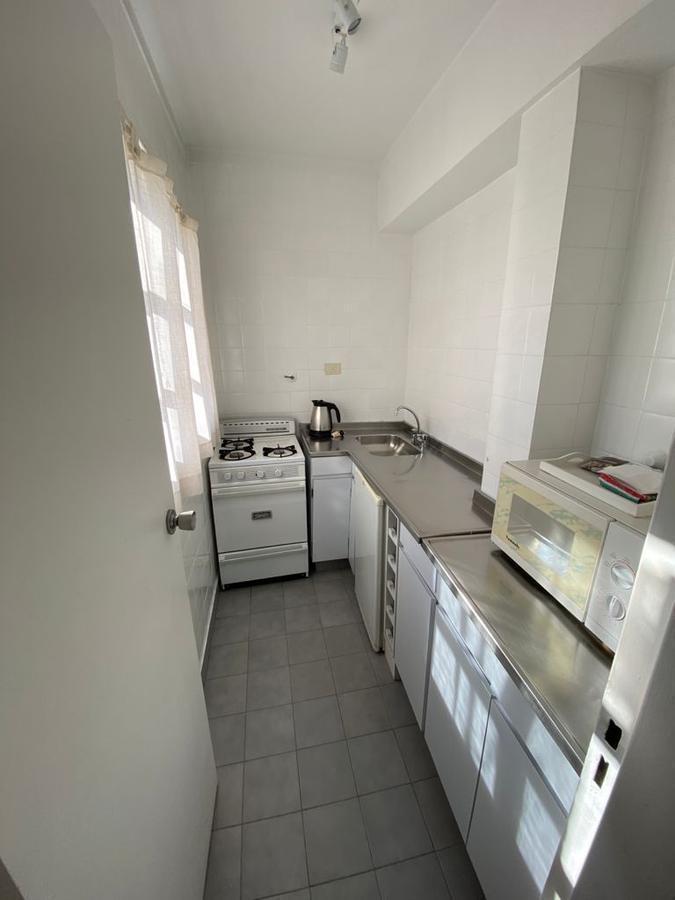 Foto de Departamento 2 ambientes amoblado piso alto muy luminoso - Retiro, imagen 4