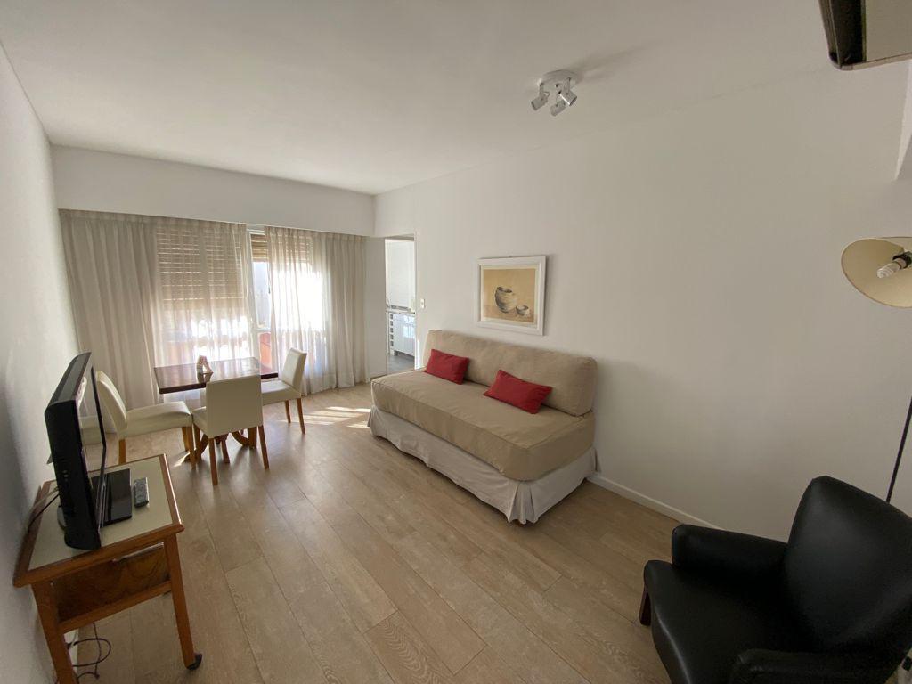 Foto de Departamento 2 ambientes amoblado piso alto muy luminoso - Retiro, imagen 5