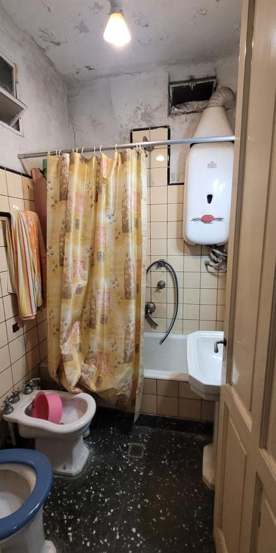 Foto de Casa en Liniers ex municipal 5 ambientes oprtunidad!!!, imagen 5