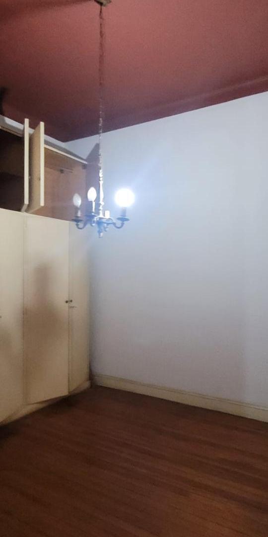Foto de Casa en Liniers ex municipal 5 ambientes oprtunidad!!!, imagen 3