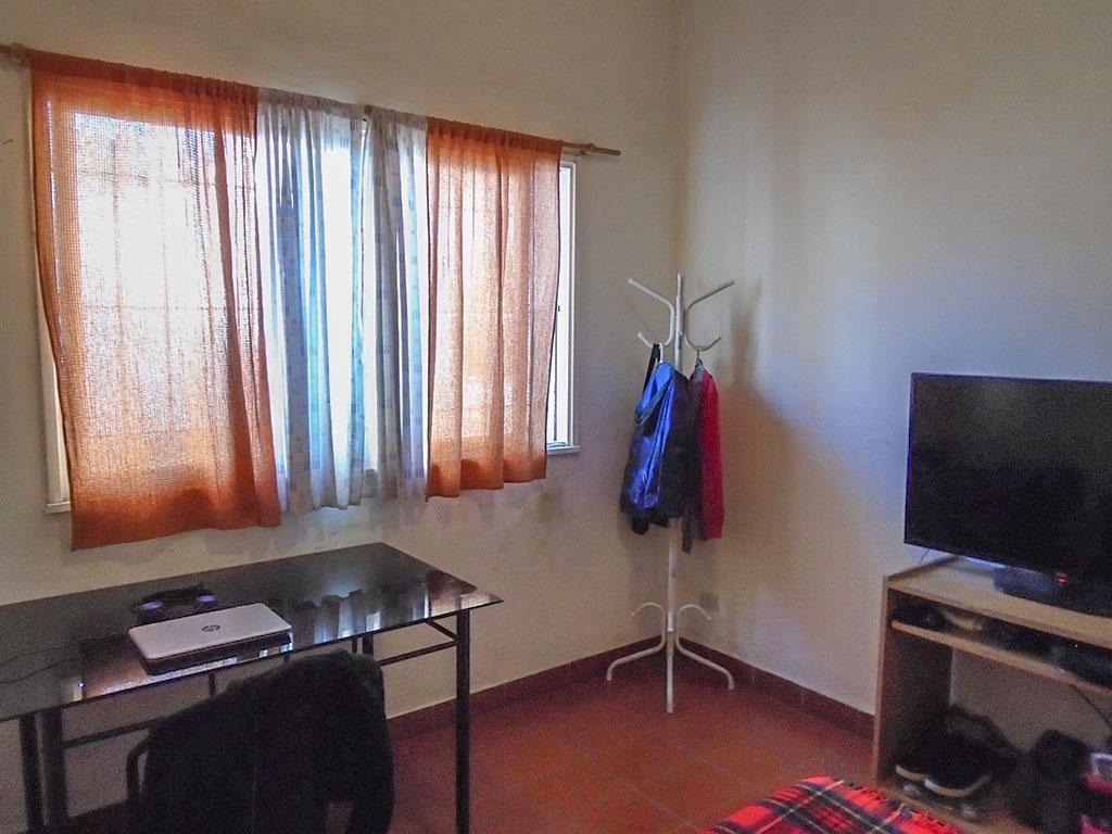 Foto de VENTA CASA 4 AMBIENTES EN MARTINEZ, imagen 2