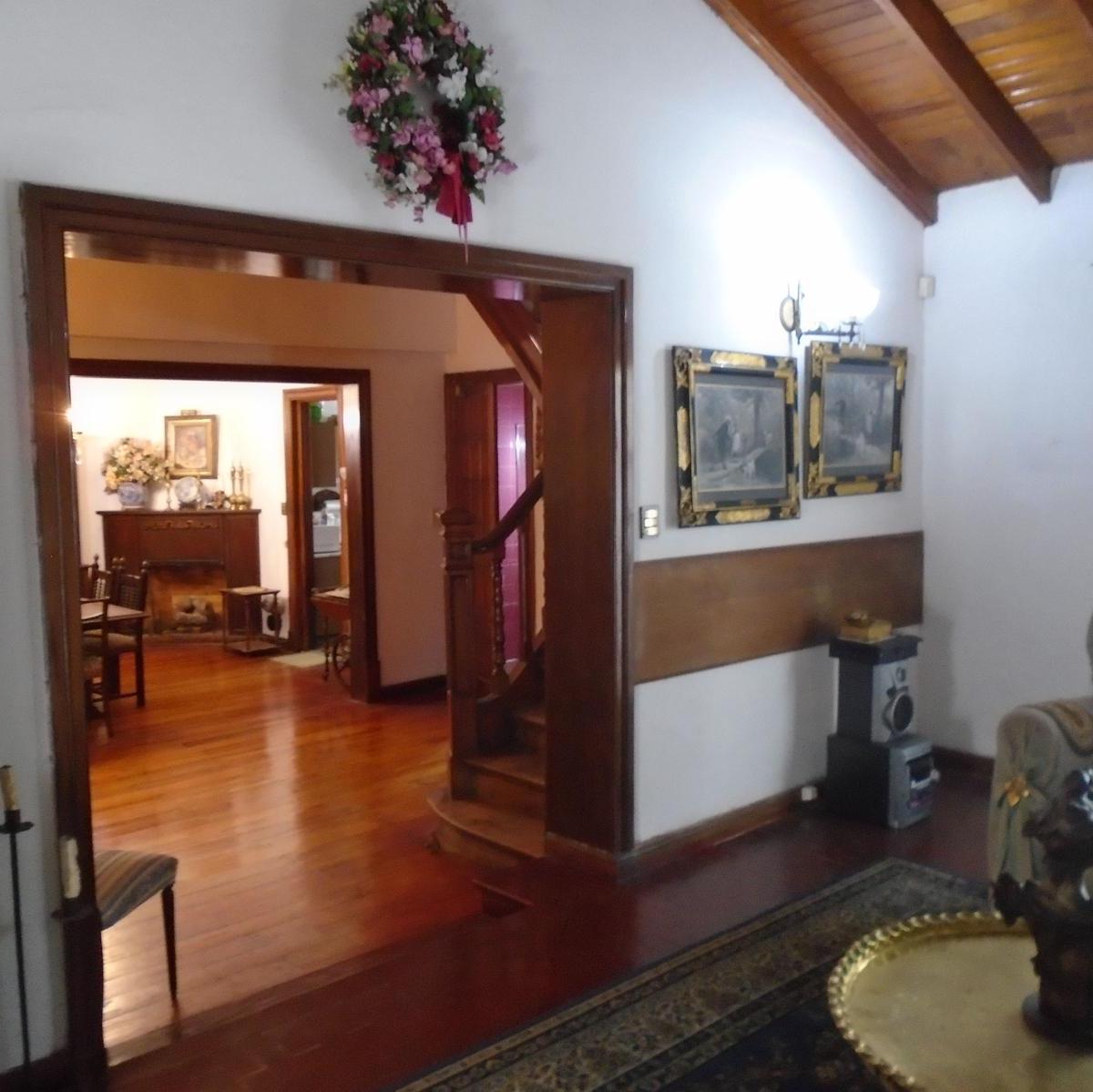 Venta Casa de 6 Ambientes en Vicente López 3