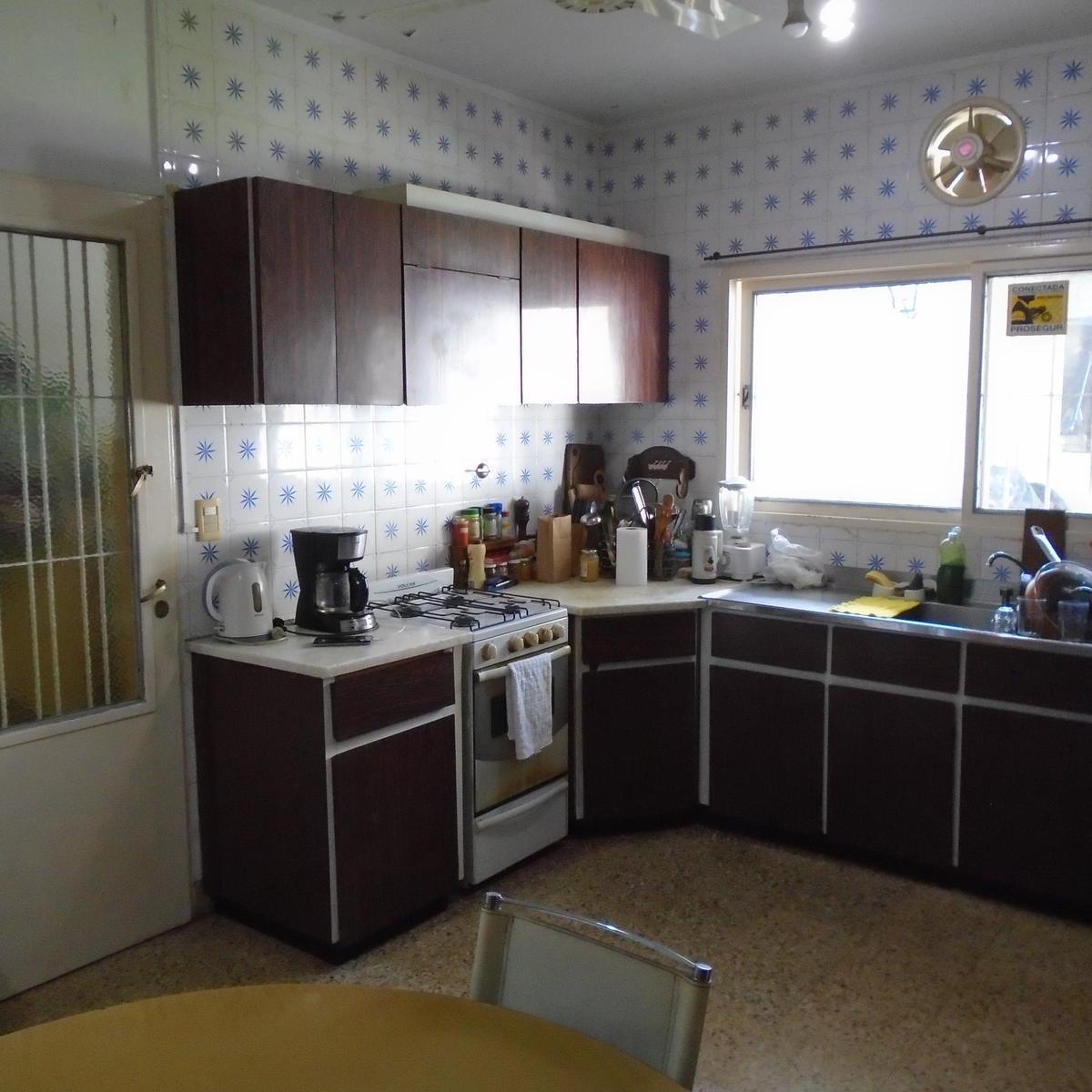 Venta Casa de 6 Ambientes en Olivos 4