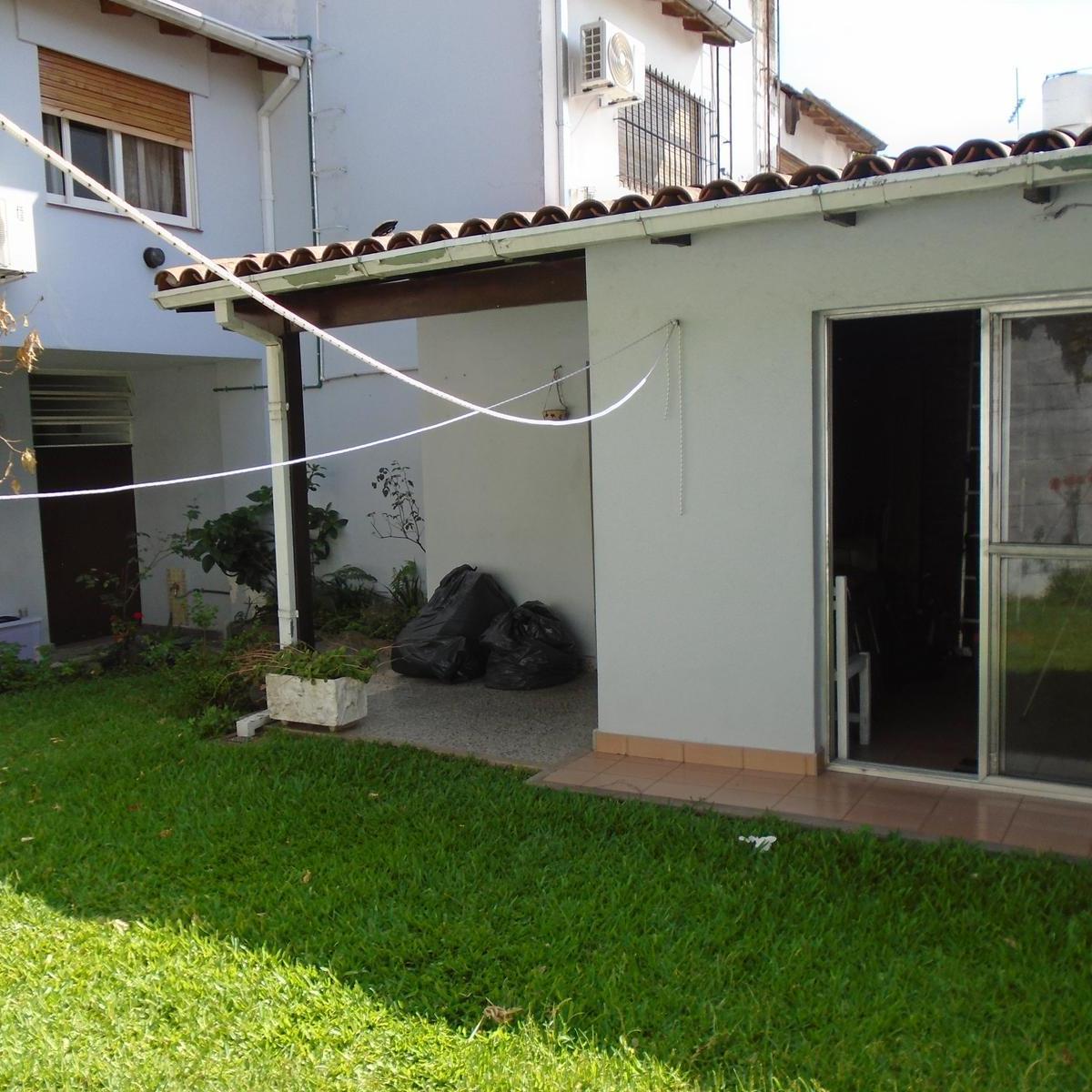 Venta Casa de 6 Ambientes en Olivos 2