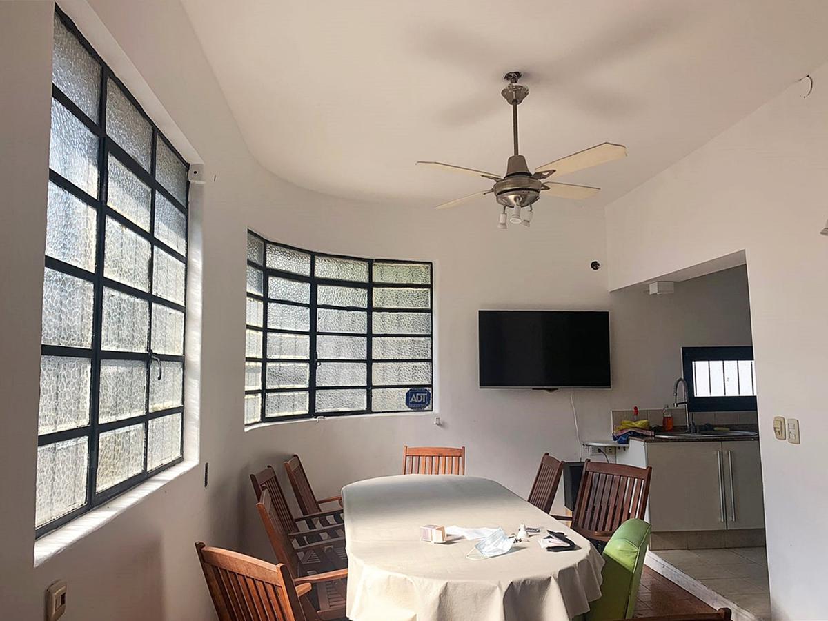 Foto de VENTA CASA 5 AMBIENTES EN OLIVOS, imagen 2