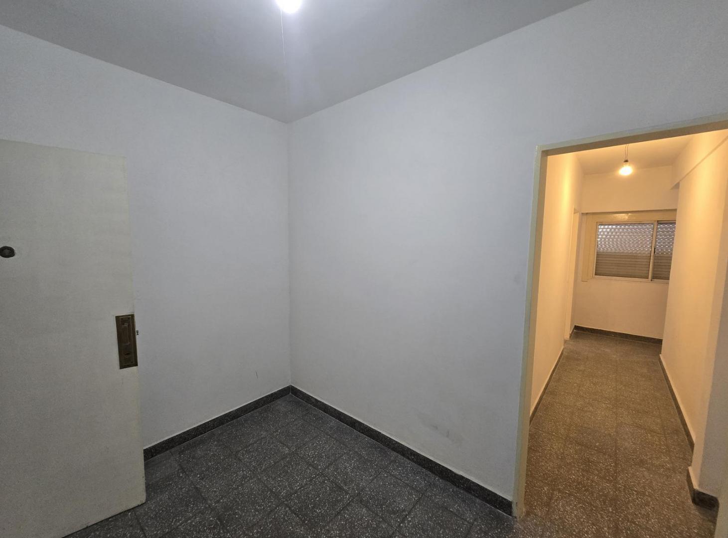 Foto de VENTA DEPARTAMENTO 3 AMBIENTES EN VILLA ADELINA, imagen 1