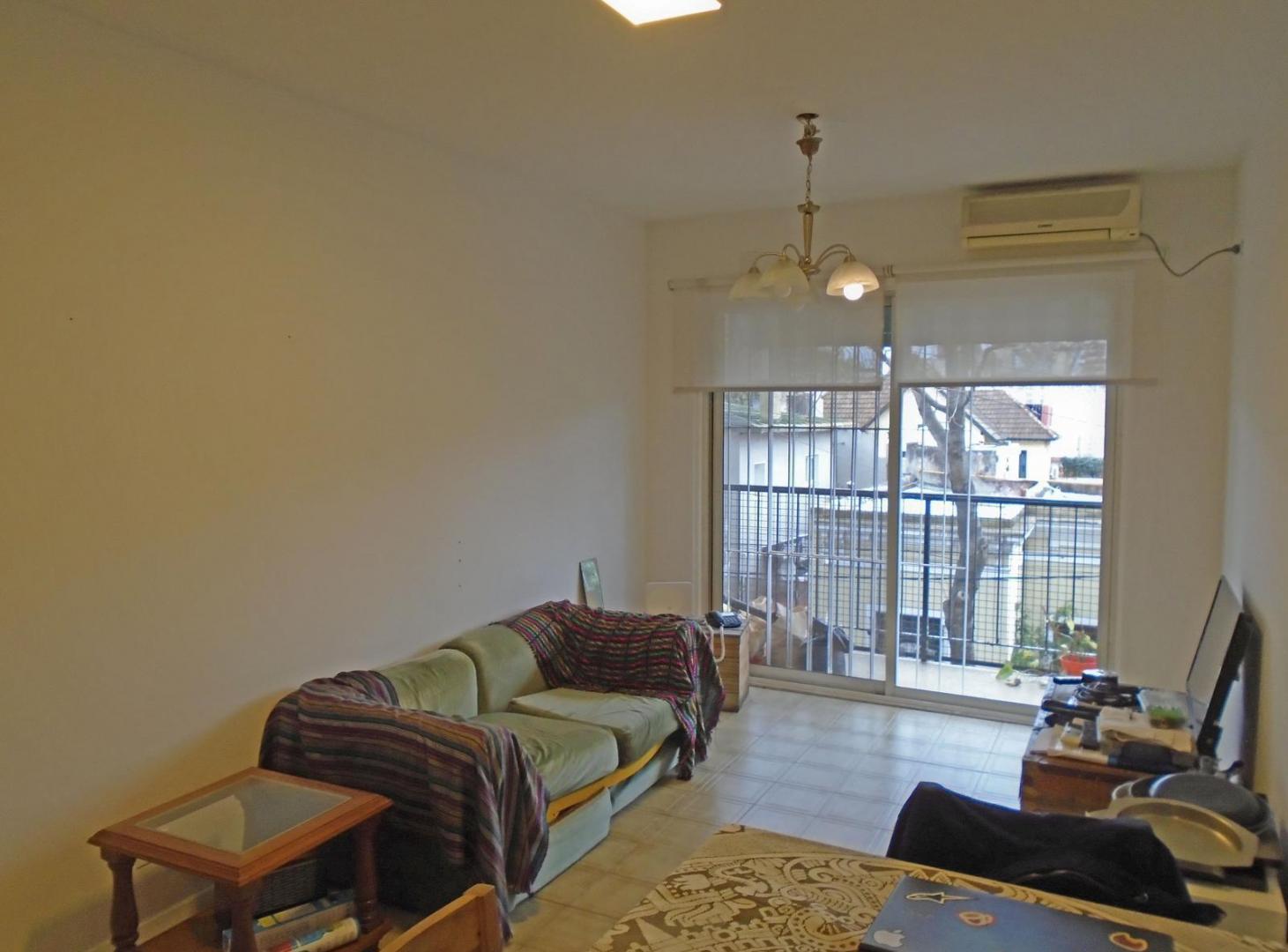VENTA DEPARTAMENTO 3 AMBIENTES CON COCHERA EN OLIVOS