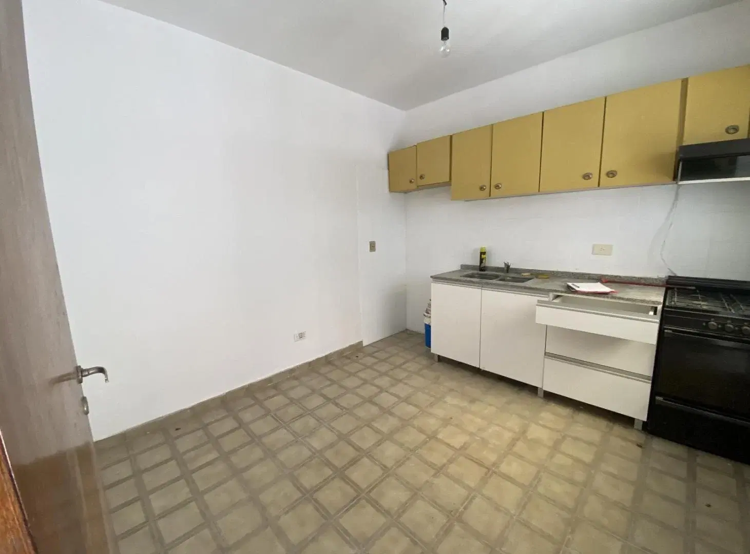 VENTA PH 3 AMBIENTES EN VILLA SARMIENTO 4