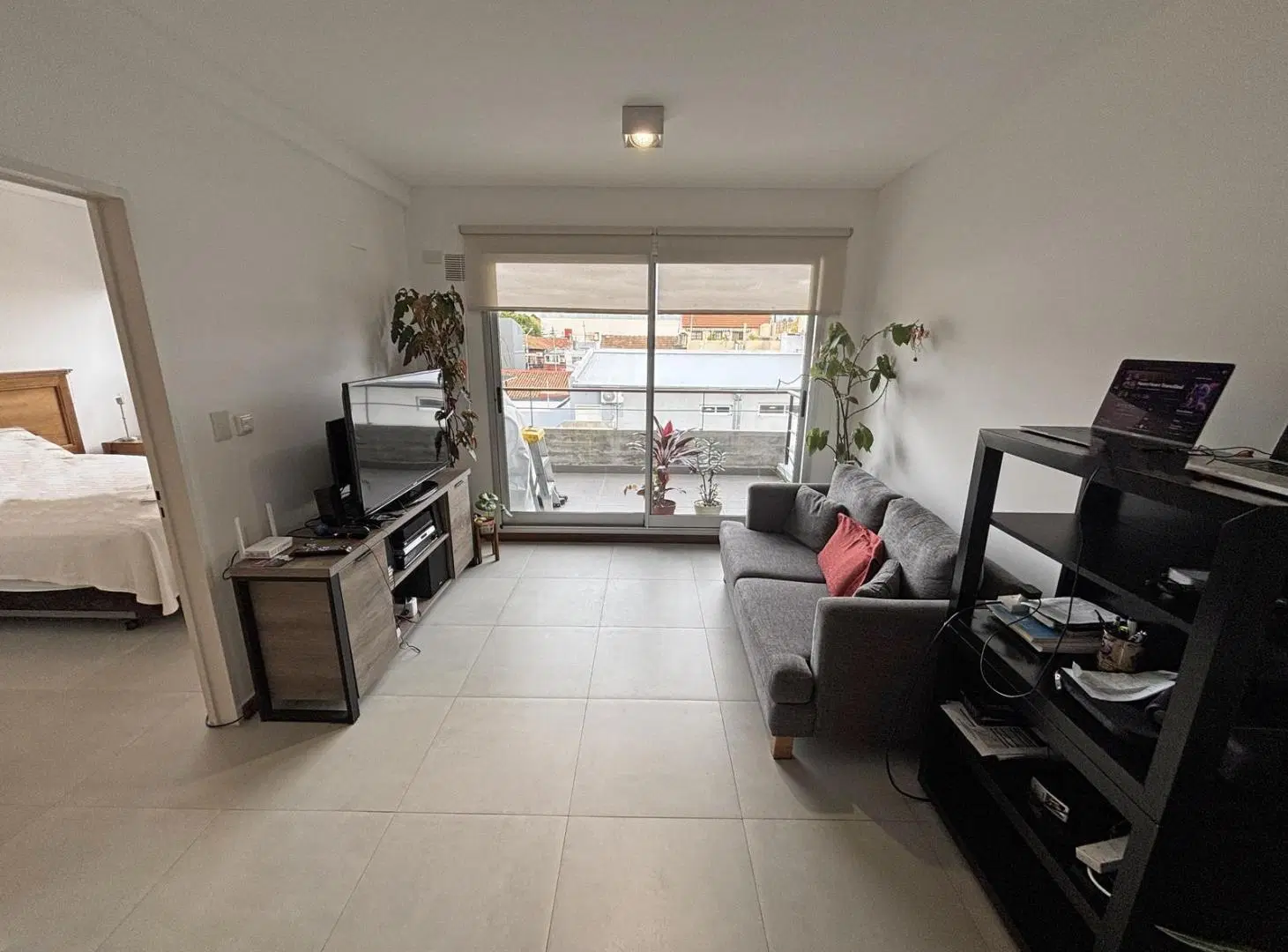 VENTA DEPARTAMENTO 2 AMBIENTES EN OLIVOS 4