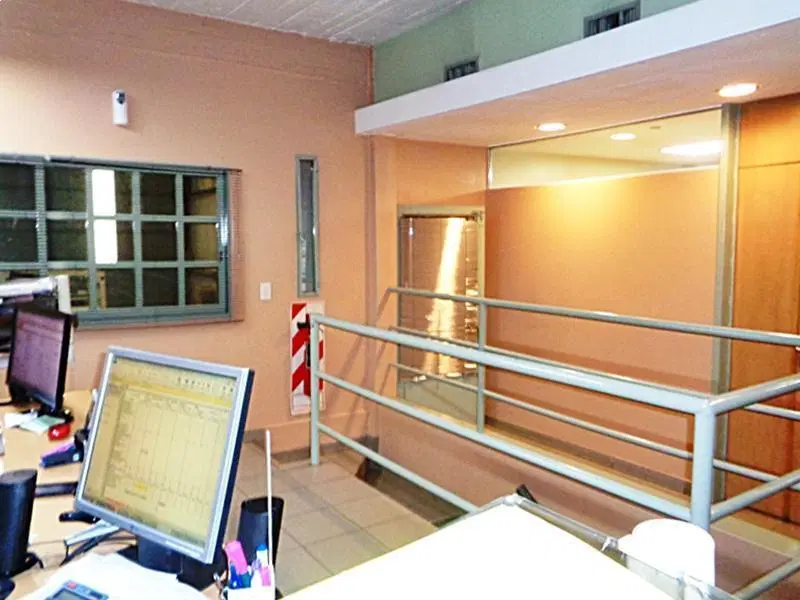 ALQUILER DEPÓSITO/GALPÓN EN JOSÉ LEÓN SUÁREZ 4