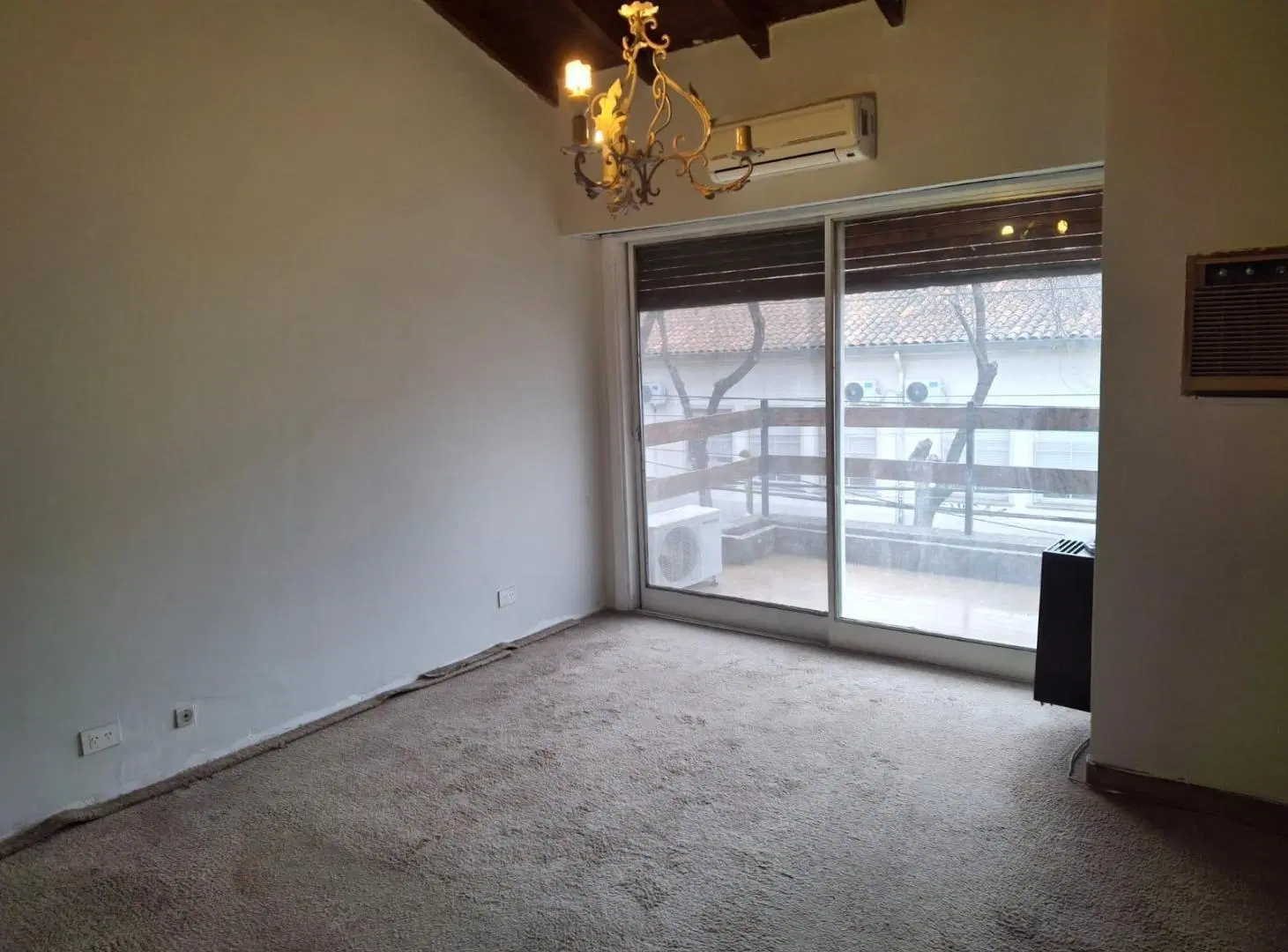 VENTA CASA 5 AMBIENTES EN FLORIDA MITRE 5