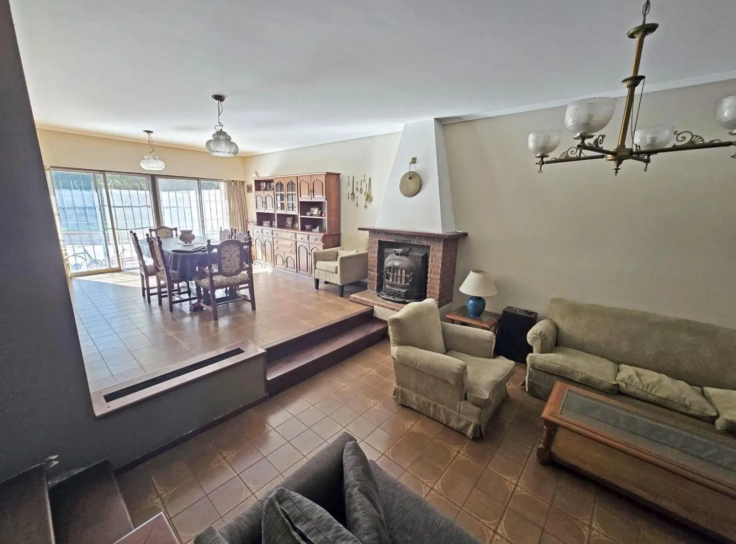 VENTA CASA 6 AMBIENTES EN VILLA ADELINA 3