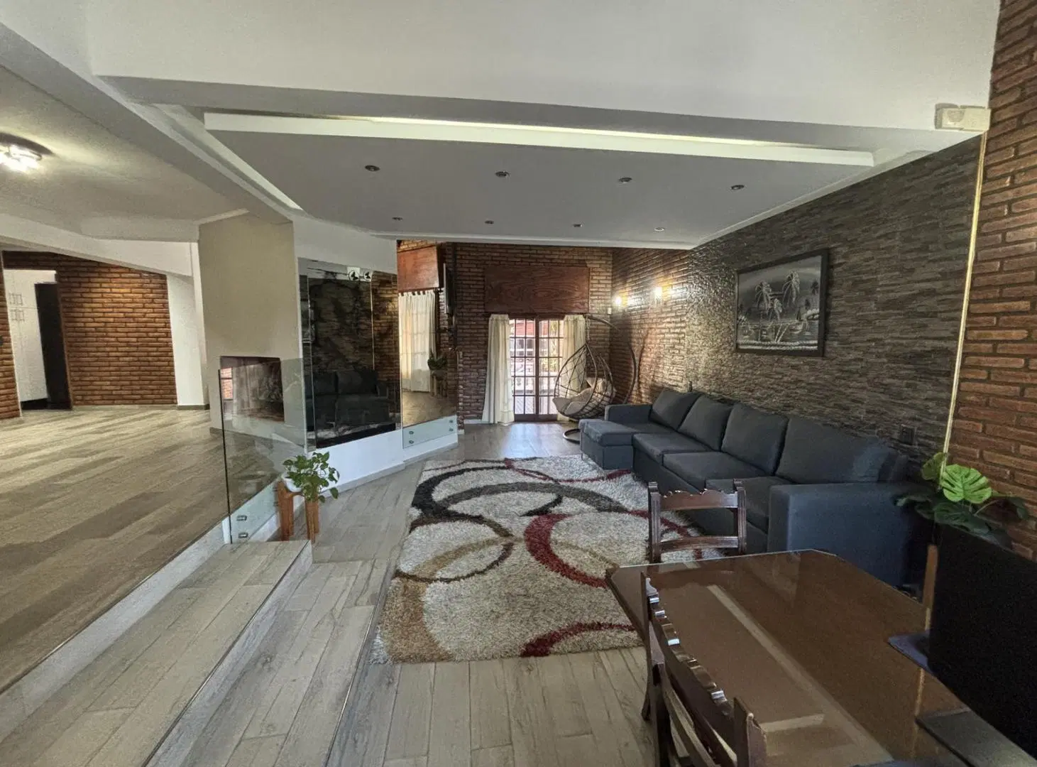VENTA CASA 5 AMBIENTES EN VILLA ADELINA 2