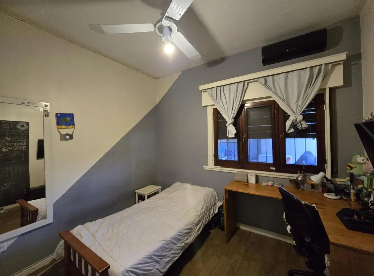 VENTA CASA 3 AMBIENTES EN VILLA ADELINA 4