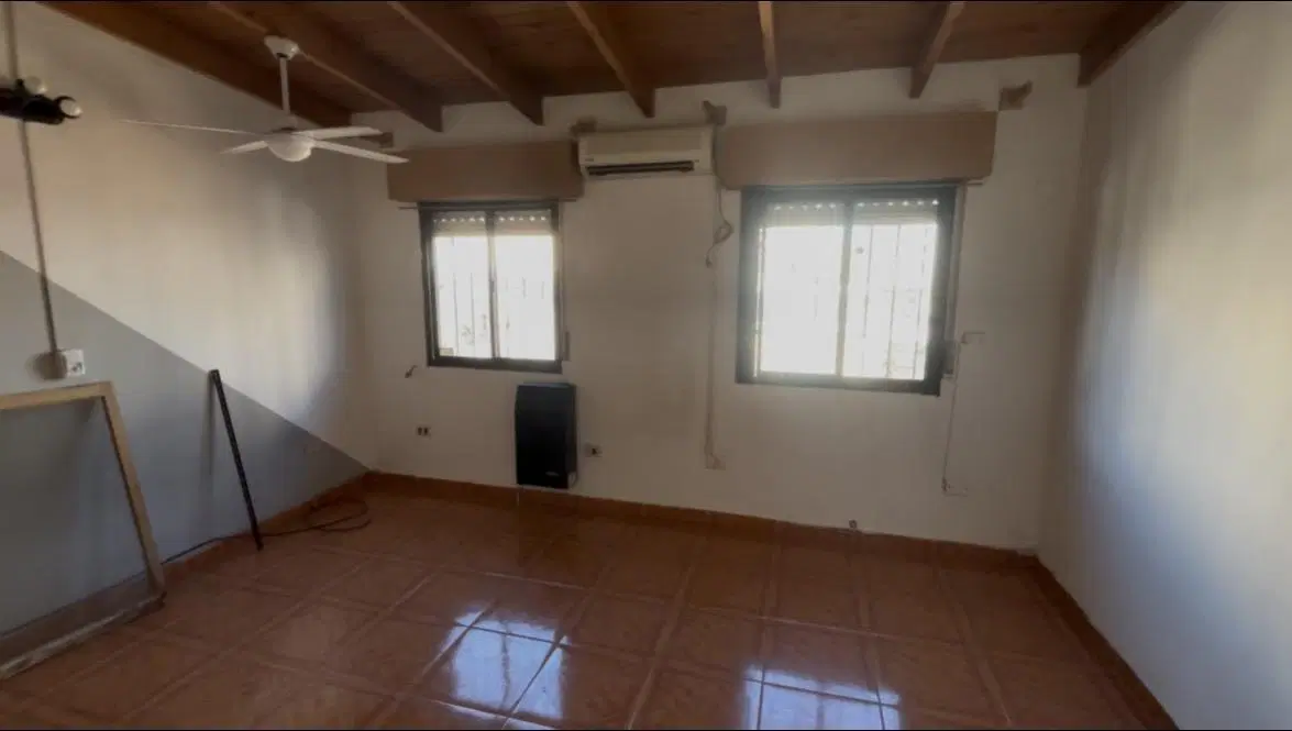 VENTA PH 3 AMBIENTES EN MONTE CASTRO 3